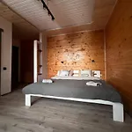 Guest house 